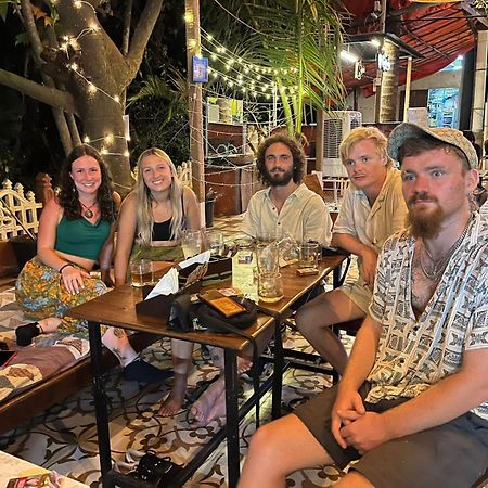Kaabo Hostel วากาตอร์ ภายนอก รูปภาพ