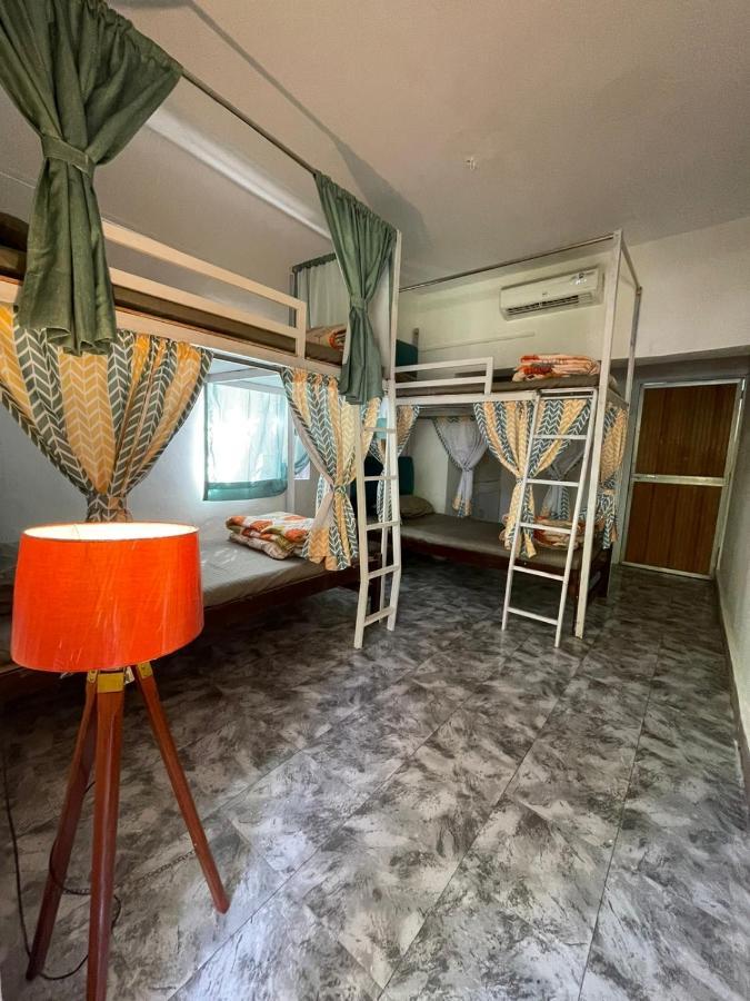 Kaabo Hostel วากาตอร์ ภายนอก รูปภาพ