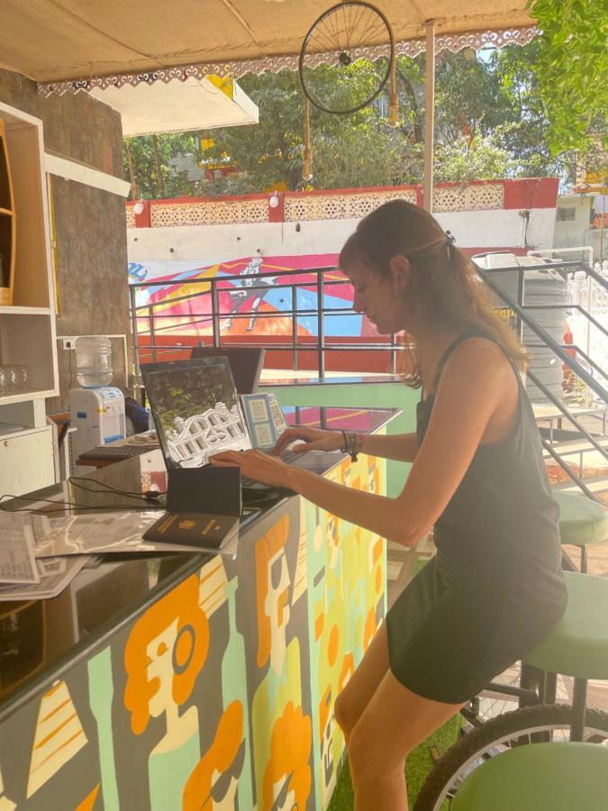 Kaabo Hostel วากาตอร์ ภายนอก รูปภาพ