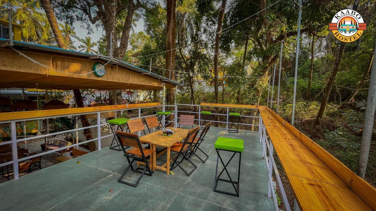 Kaabo Hostel วากาตอร์ ภายนอก รูปภาพ